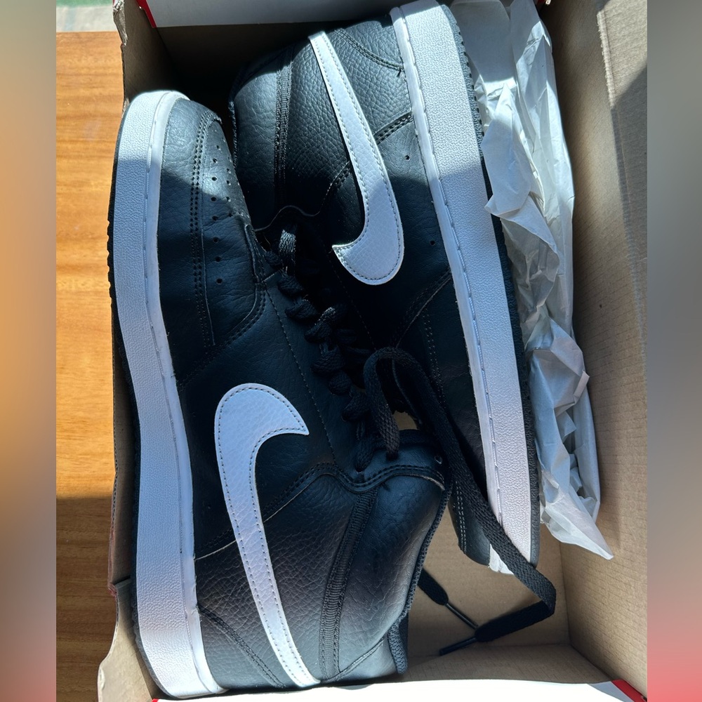 Women’s Nike Court Vision Mid
